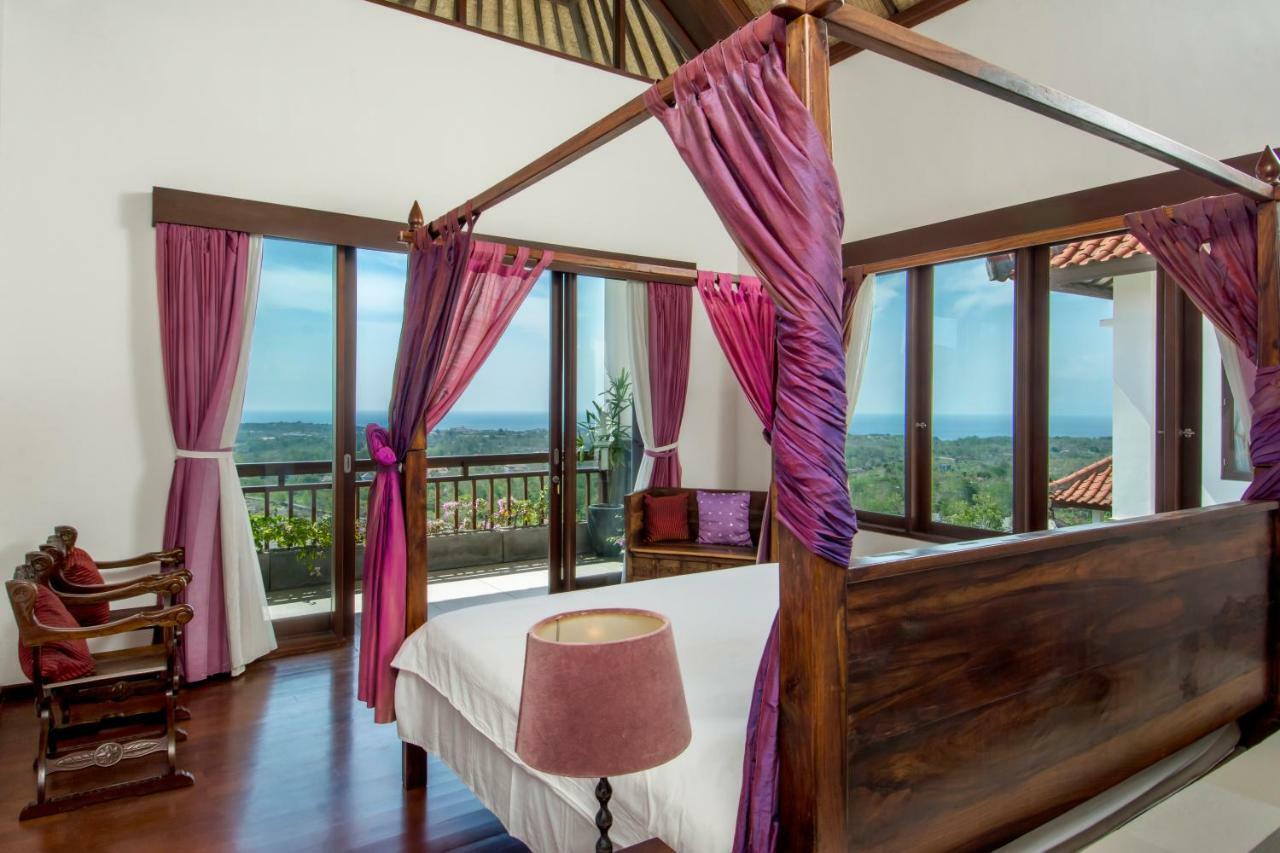 Villa Amanie - Private Villa With Infinity Pool, Stunning Views And Cook Джимбаран Экстерьер фото